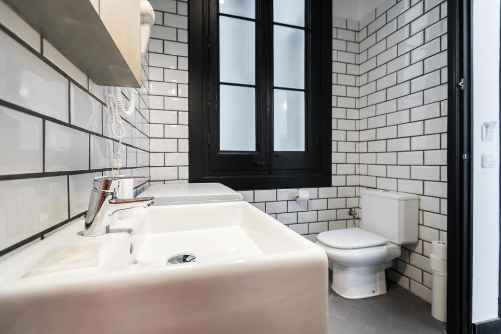 El Consell By The Streets Apartment บาร์เซโลนา ภายนอก รูปภาพ
