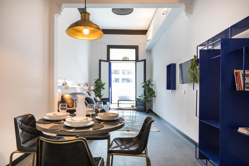 El Consell By The Streets Apartment บาร์เซโลนา ภายนอก รูปภาพ